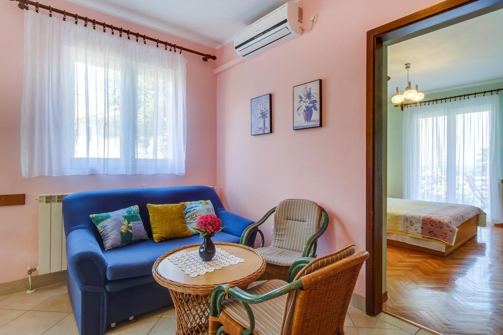Bugenvilia Mali Lošinj Esterno foto